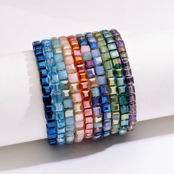 3 Glass Crystal Stone Beaded Bracelets - Picture 4 of 4